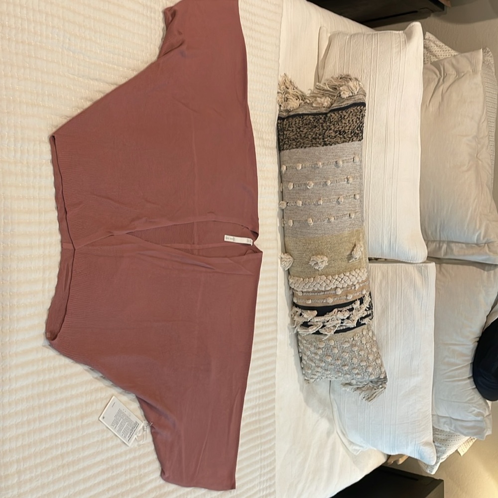 Lululemon Cashlu Knit Textured Wrap - Picture 7 of 11